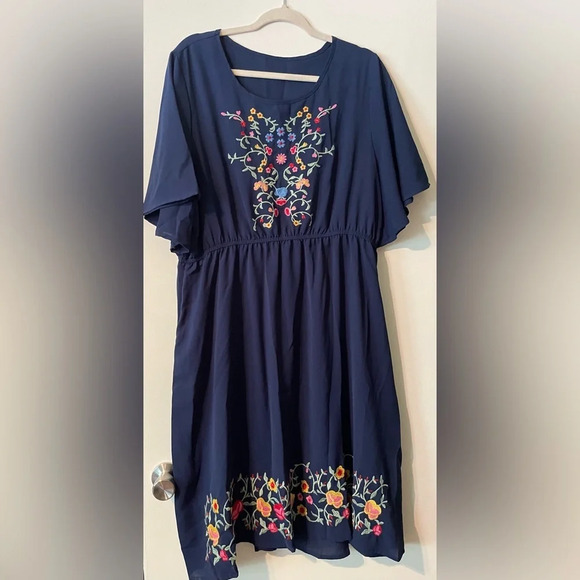 SHEIN Curve Blue Midi Dress Floral Embroidered Design Butterfly Sleeves Size 3X - Picture 1 of 8